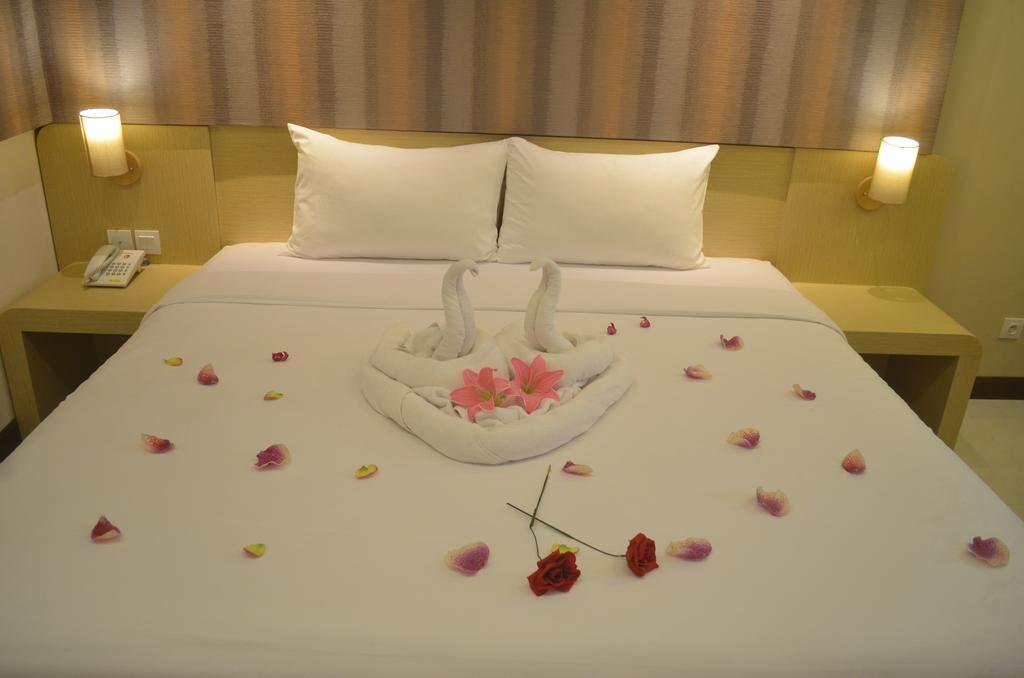 Sweet Garden Guest House มะลัง ภายนอก รูปภาพ